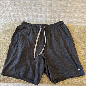 Men's Vuori Ponto performance shorts, size M